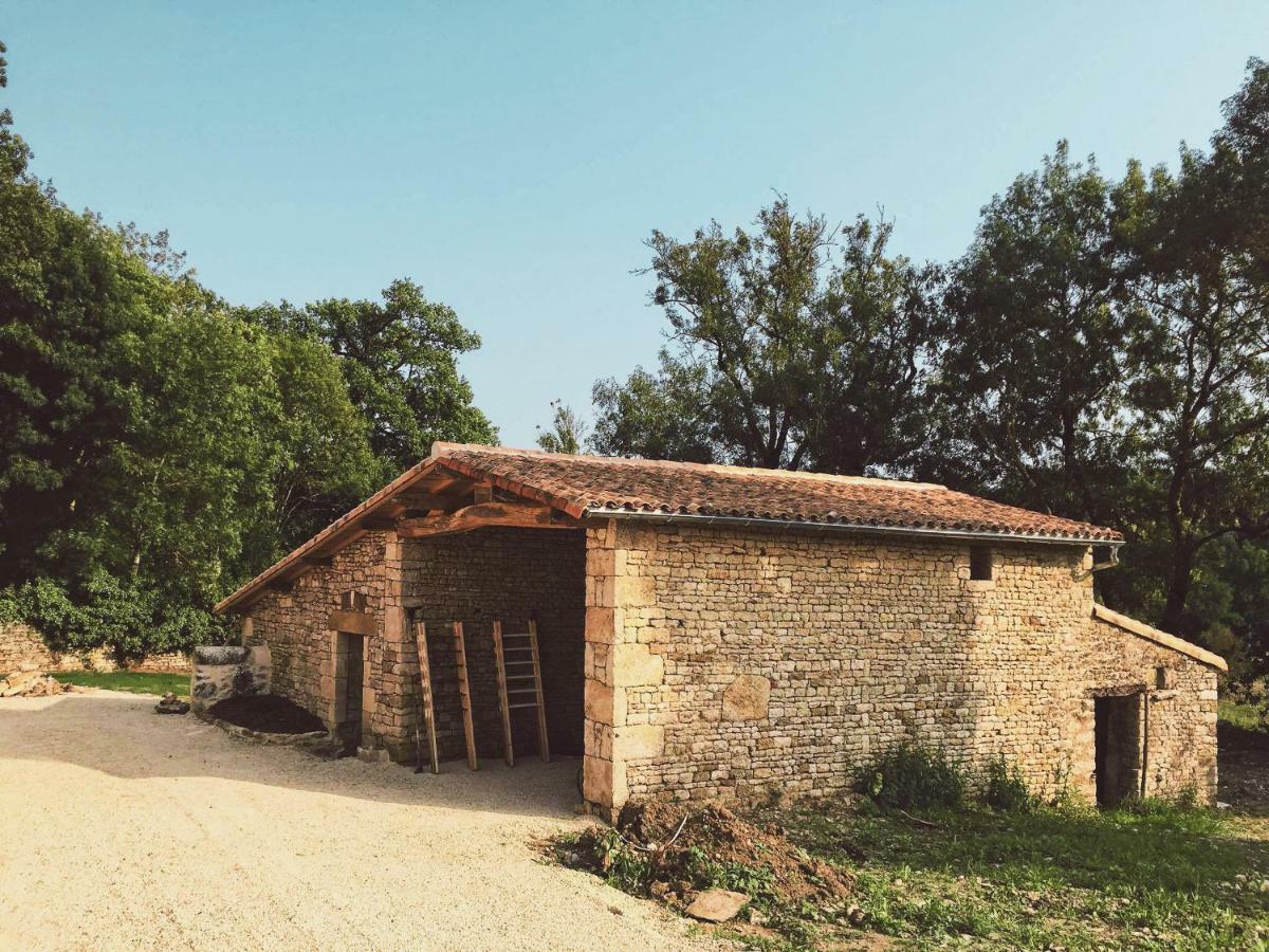 Gites Les Demeures De Valette Azay-le-Brule Dış mekan fotoğraf